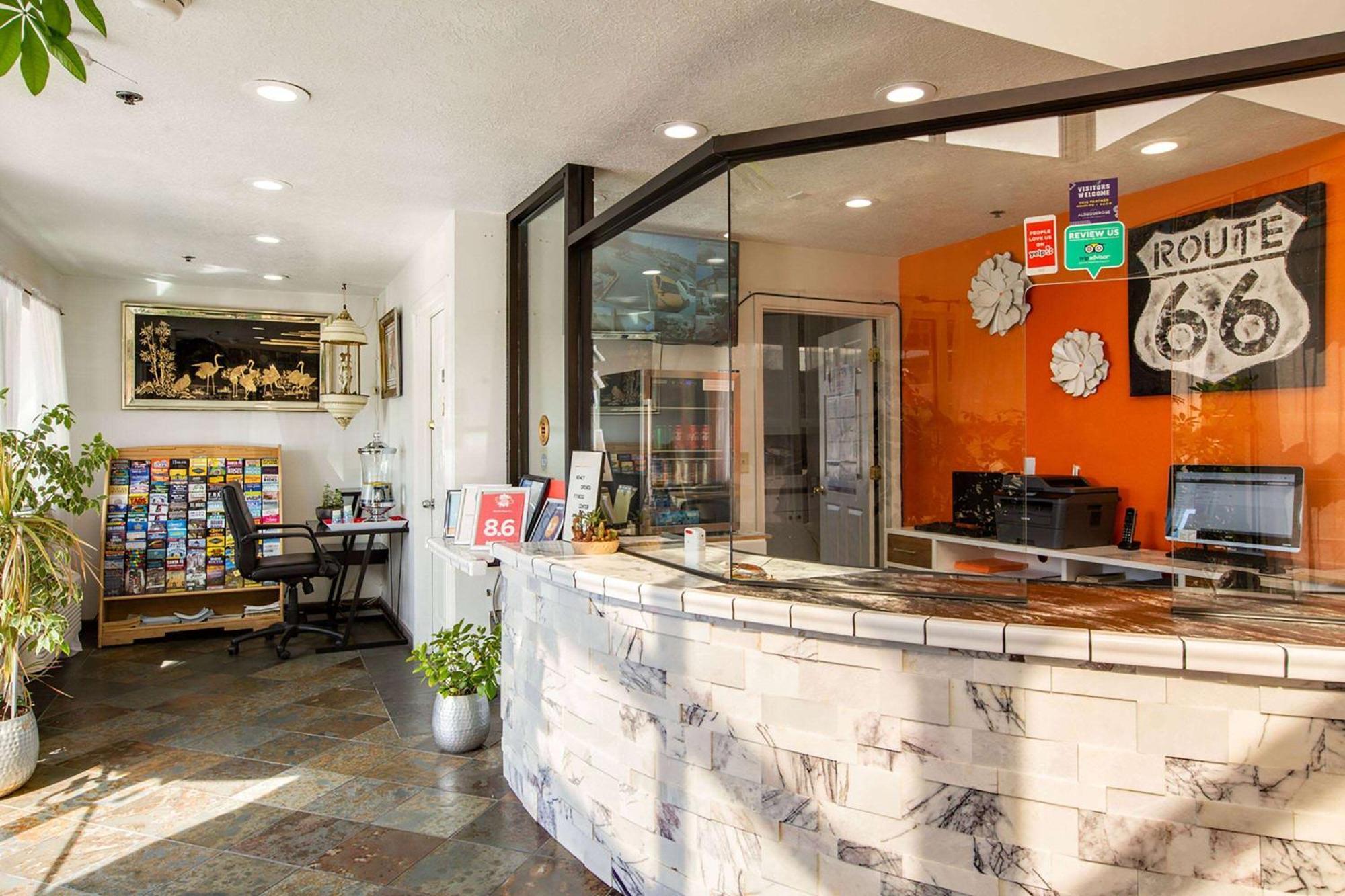 Sandia Peak Inn Old Town Abq, A Howard Johnson By Wyndham Αλμπουκέρκι Εξωτερικό φωτογραφία