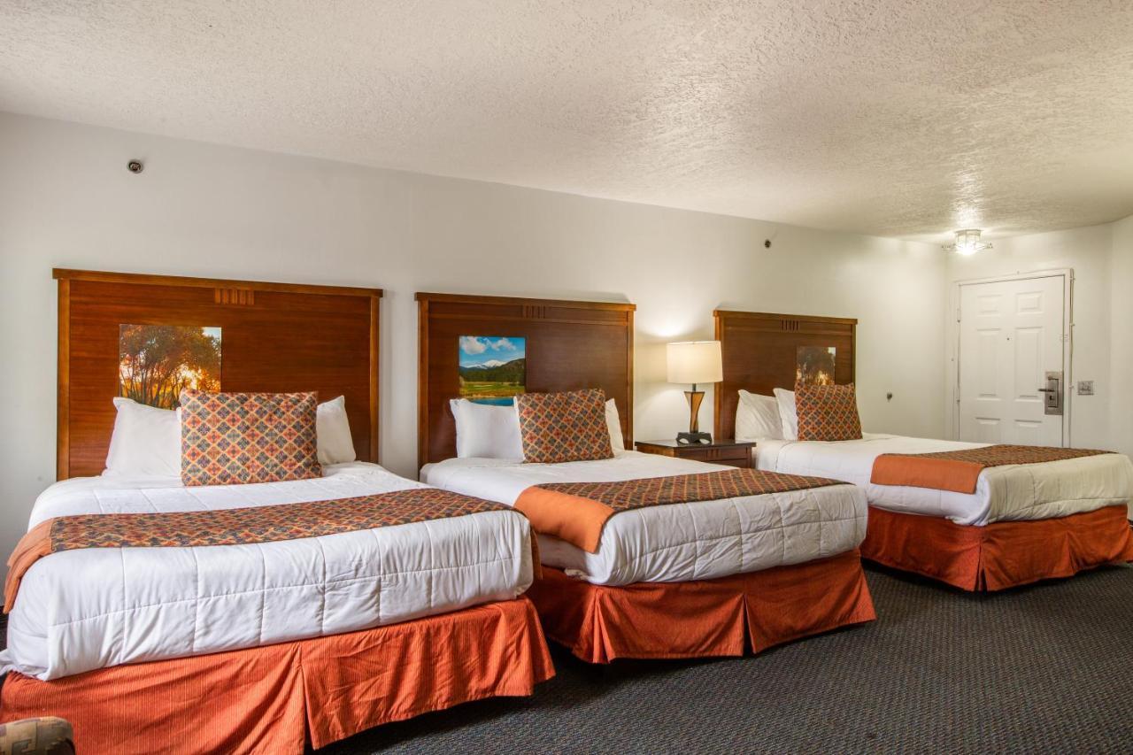 Sandia Peak Inn Old Town Abq, A Howard Johnson By Wyndham Αλμπουκέρκι Εξωτερικό φωτογραφία